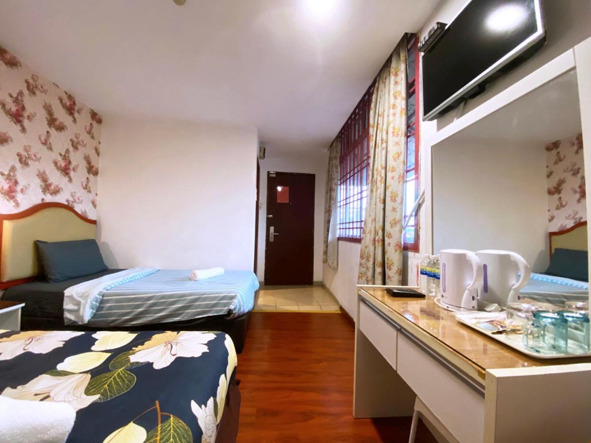 Mr Hotel Nusa Bestari Секудаи Экстерьер фото